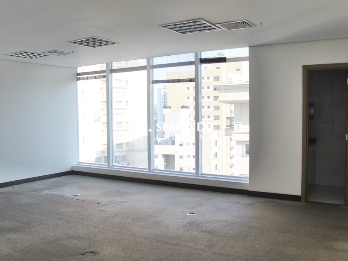 Sala para alugar com 49m², 1 vaga no bairro Três Figueiras em Porto Alegre - Foto 1