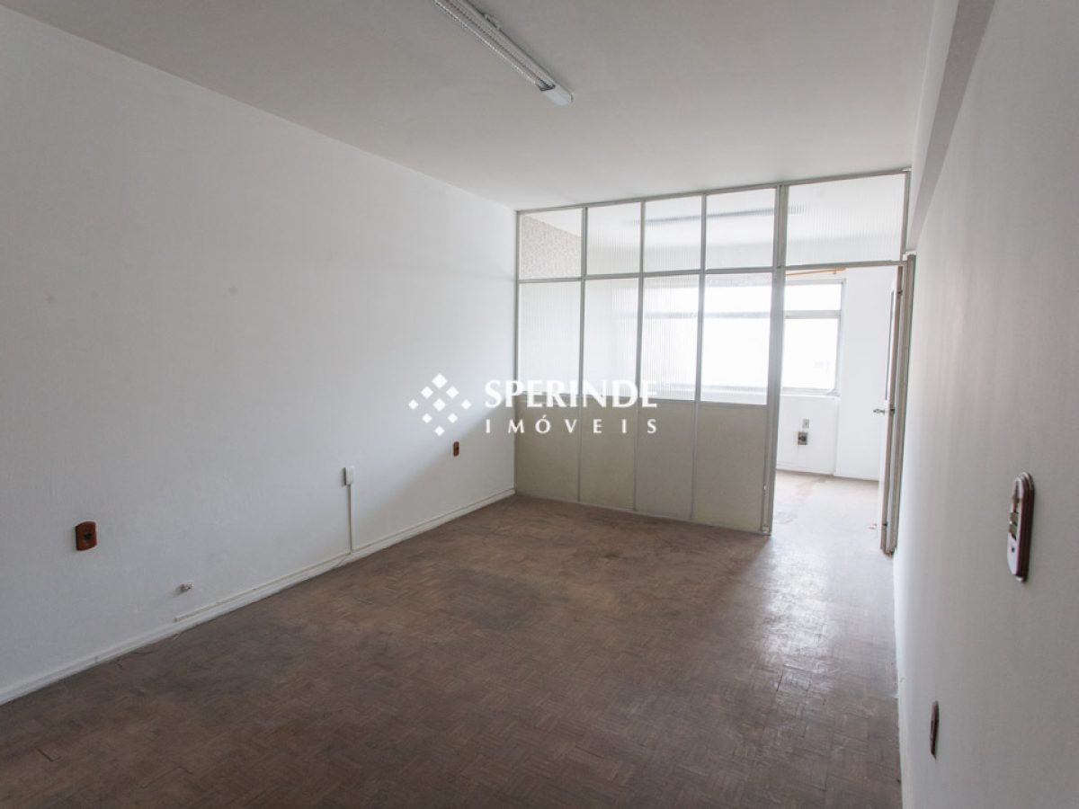 Sala para alugar com 43m² no bairro Centro em Porto Alegre - Foto 1