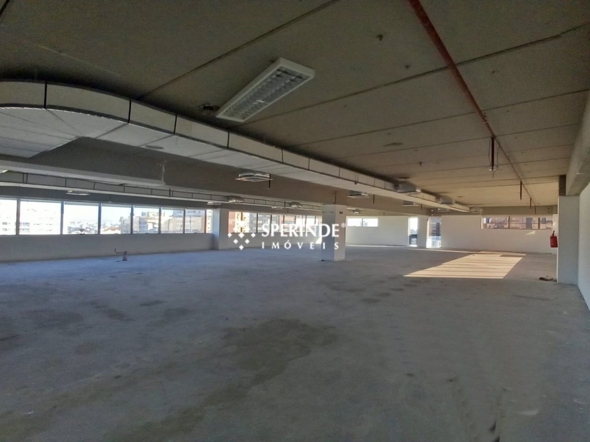 Sala para alugar com 318m², 8 vagas no bairro Boa Vista em Porto Alegre - Foto 1