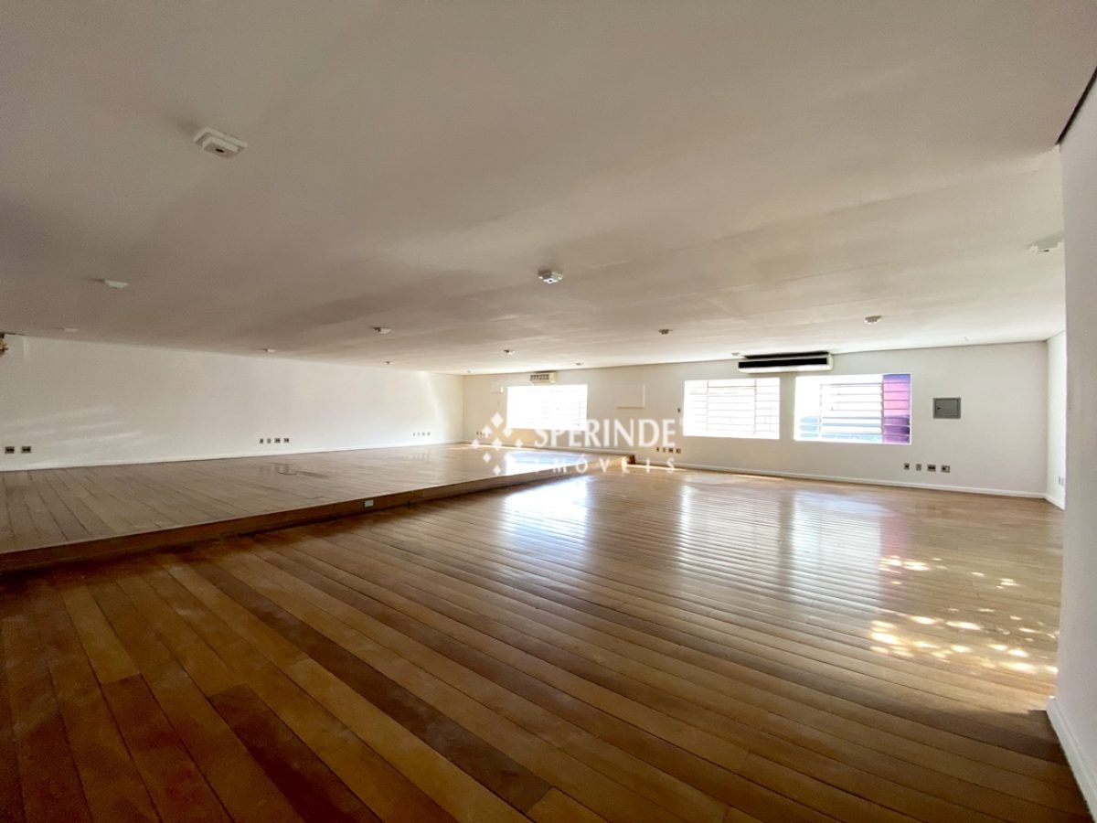 Sala para alugar com 152m² no bairro Navegantes em Porto Alegre - Foto 1