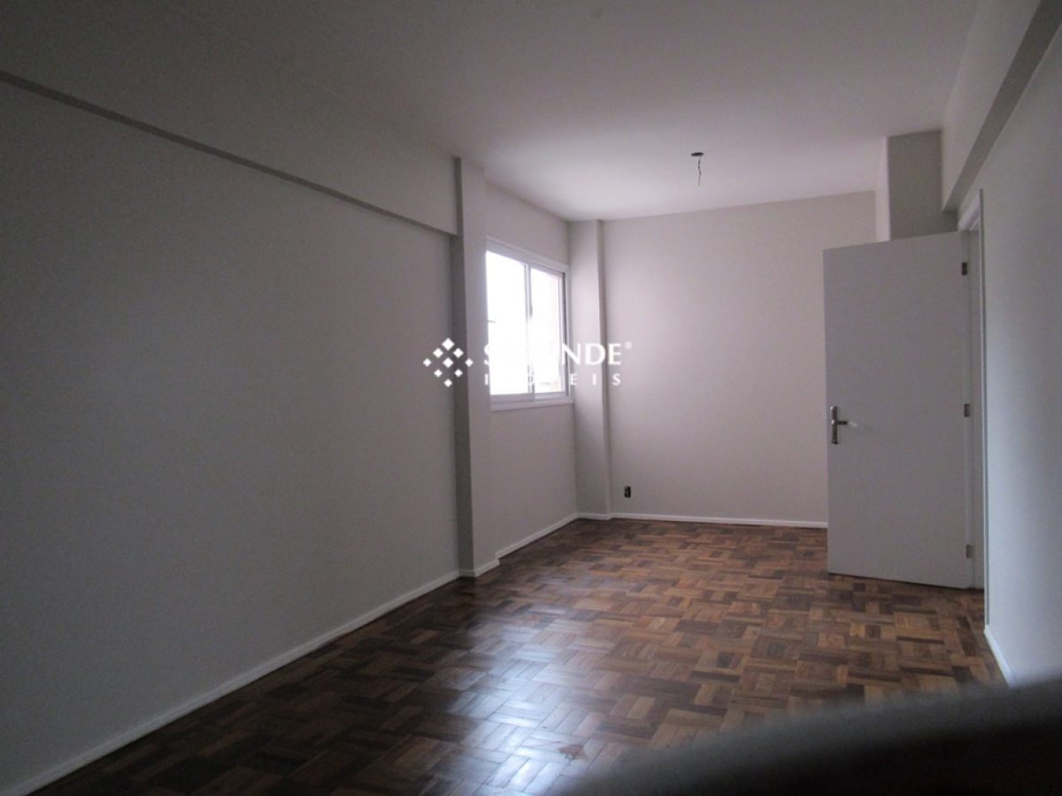 Sala para alugar com 41m² no bairro Centro em Caxias do Sul - Foto 1