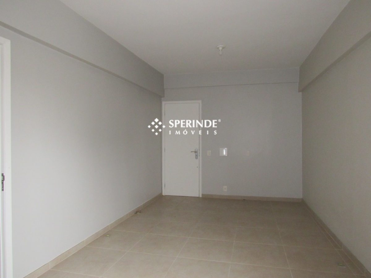 Sala para alugar com 28m² no bairro Centro em Caxias do Sul - Foto 1