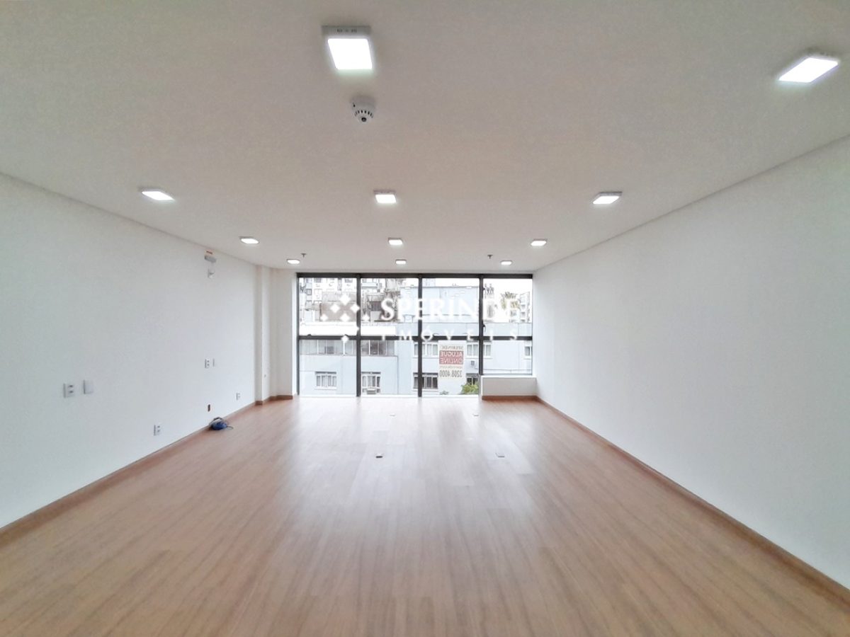 Sala para alugar com 44m², 1 vaga no bairro Independência em Porto Alegre - Foto 1