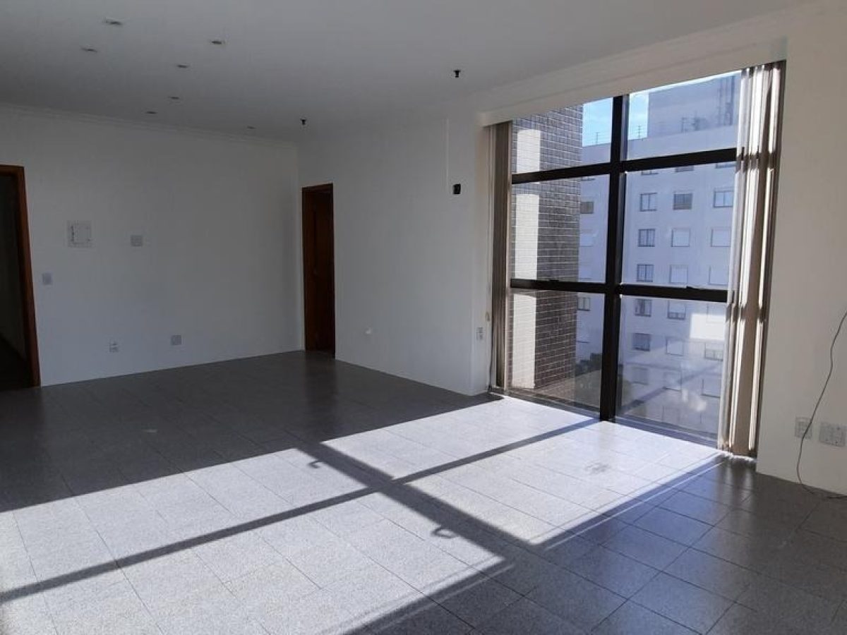 Sala para alugar com 36m² no bairro Auxiliadora em Porto Alegre - Foto 1