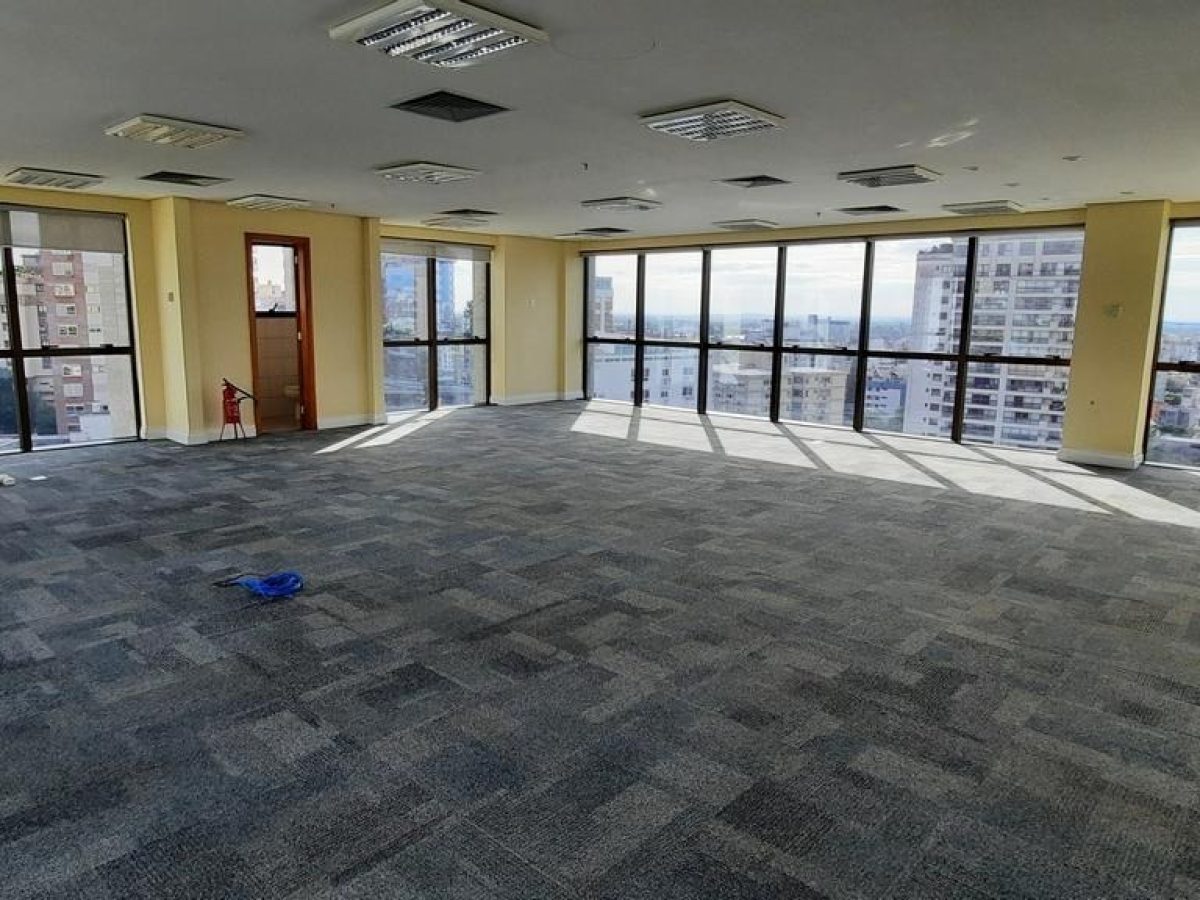 Sala para alugar com 171m² no bairro Moinhos de Vento em Porto Alegre - Foto 1