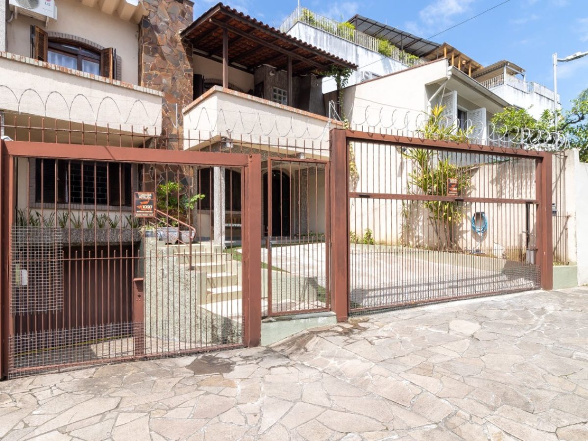 Casa para alugar com 287m², 3 quartos no bairro São João em Porto Alegre - Foto 1