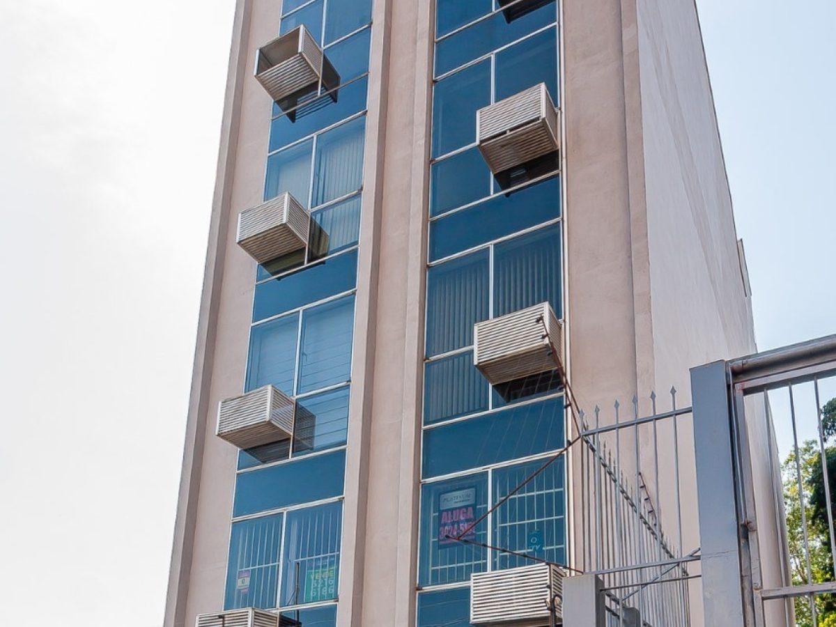 Sala para alugar com 39m² no bairro Floresta em Porto Alegre - Foto 1