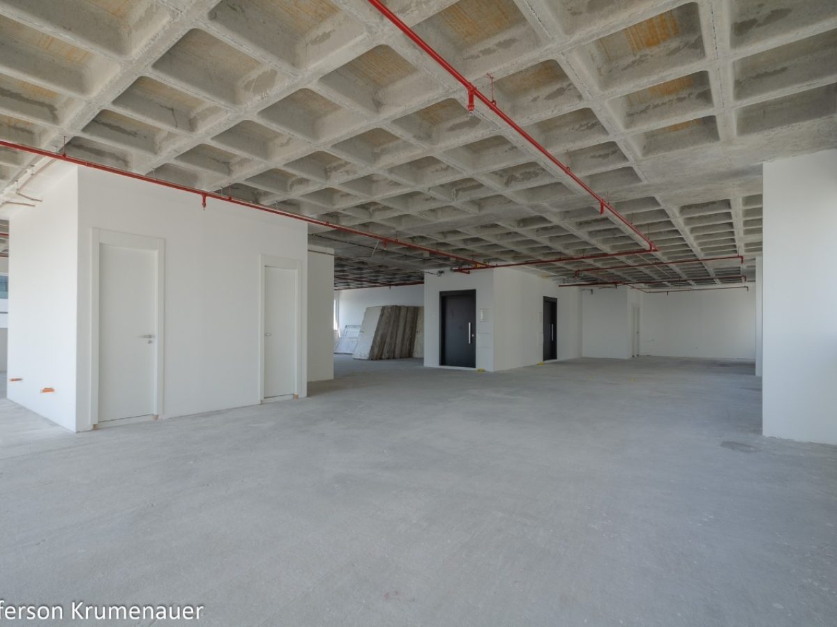 Sala para alugar com 651m² no bairro Boa Vista em Porto Alegre - Foto 1