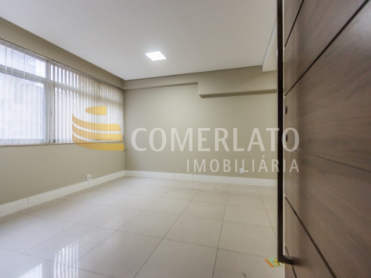 Sala para alugar com 598m² no bairro Centro Histórico em Porto Alegre - Foto 1