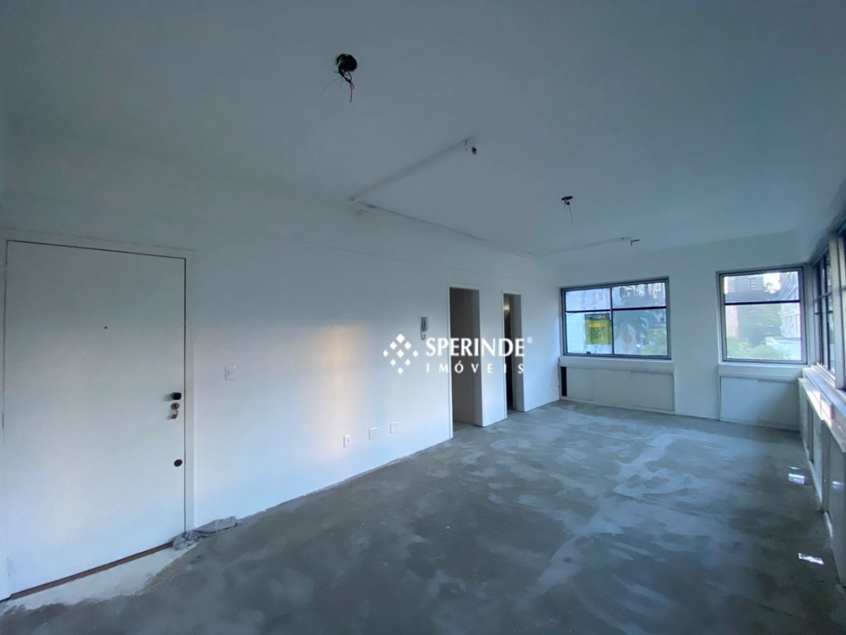 Sala para alugar com 41m² no bairro Rio Branco em Porto Alegre - Foto 1