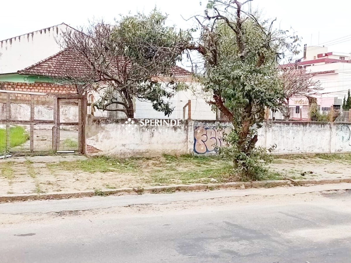 Terreno para alugar com 300m² no bairro Jardim Itu Sabará em Porto Alegre - Foto 1