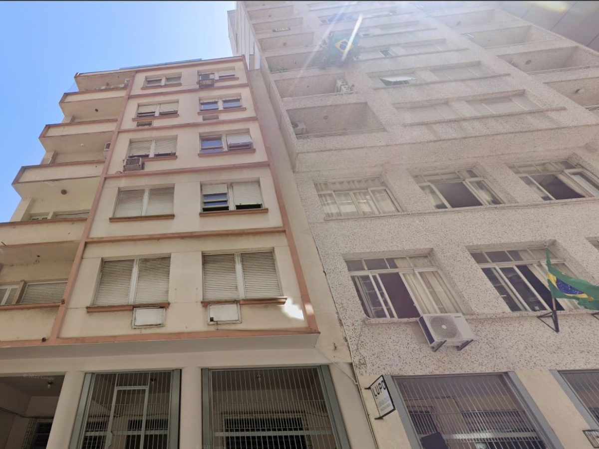 Apartamento para alugar com 102m², 2 quartos no bairro Centro em Porto Alegre - Foto 1