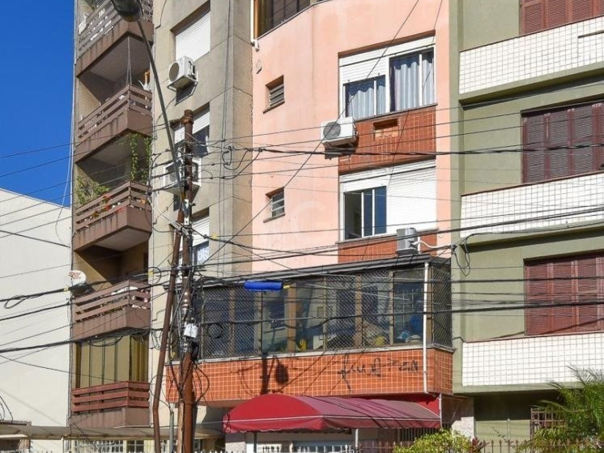 Apartamento à venda com 61m², 2 quartos, 1 suíte, 2 vagas no bairro Cidade Baixa em Porto Alegre - Foto 1