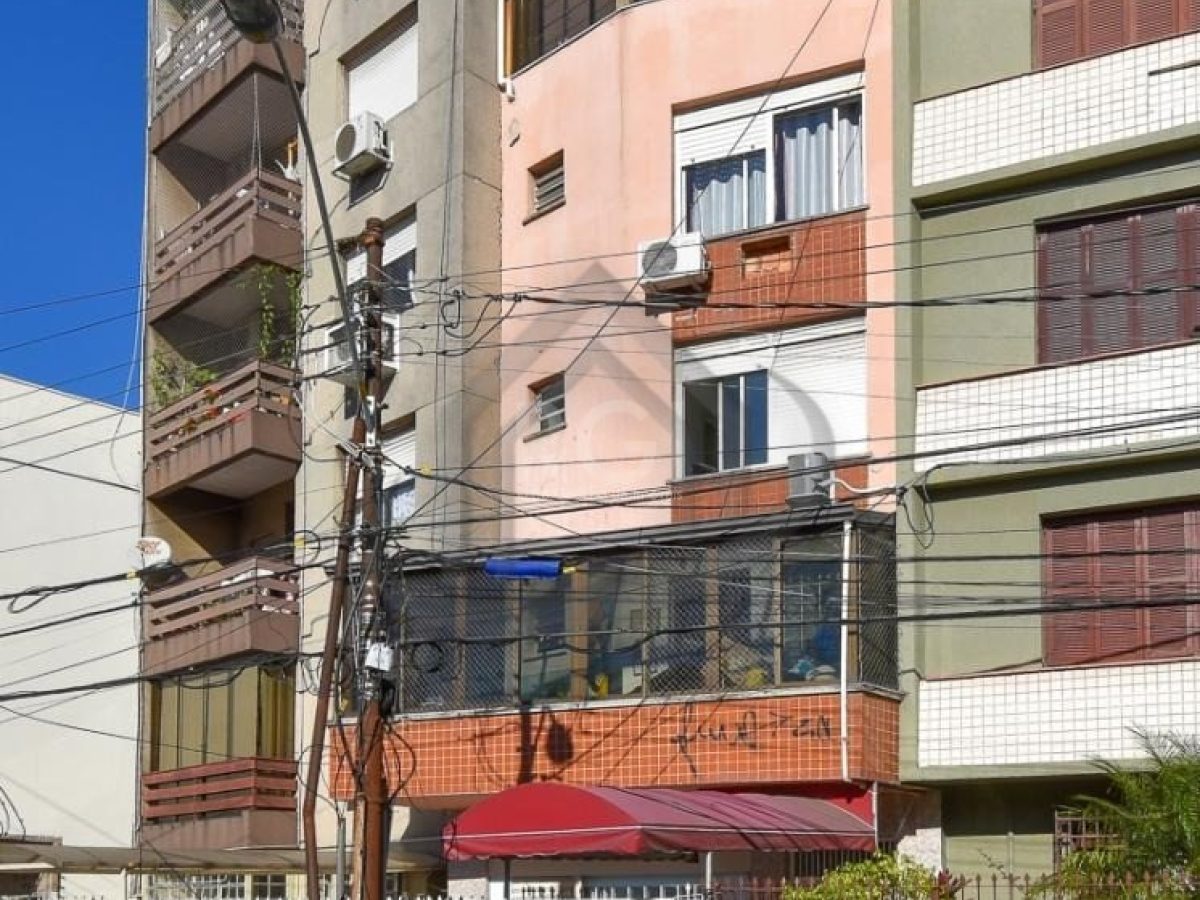 Apartamento à venda com 80m², 3 quartos, 1 suíte, 2 vagas no bairro Cidade Baixa em Porto Alegre - Foto 1