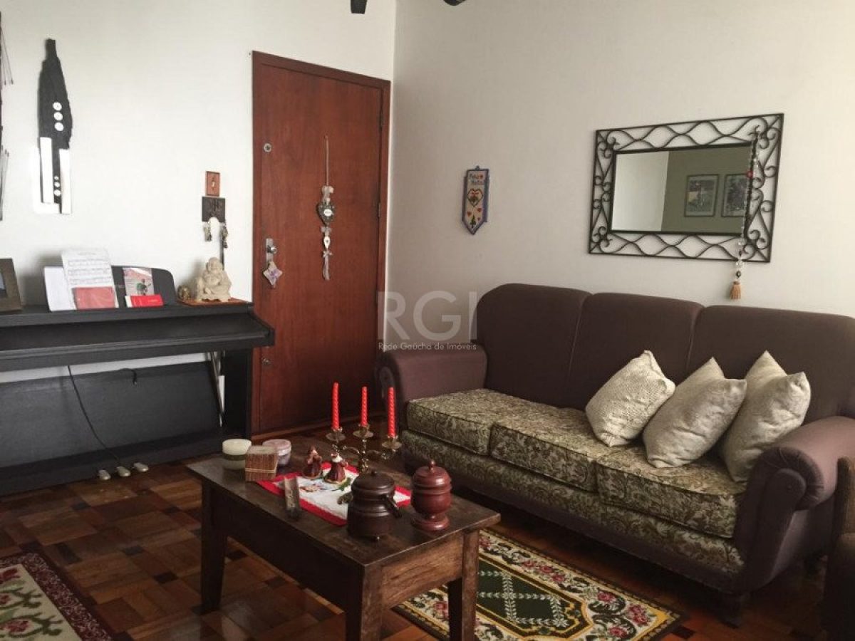 Apartamento à venda com 82m², 2 quartos no bairro Petrópolis em Porto Alegre - Foto 1