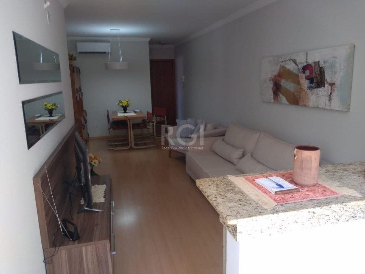 Apartamento à venda com 74m², 2 quartos, 1 suíte, 1 vaga no bairro Petrópolis em Porto Alegre - Foto 1