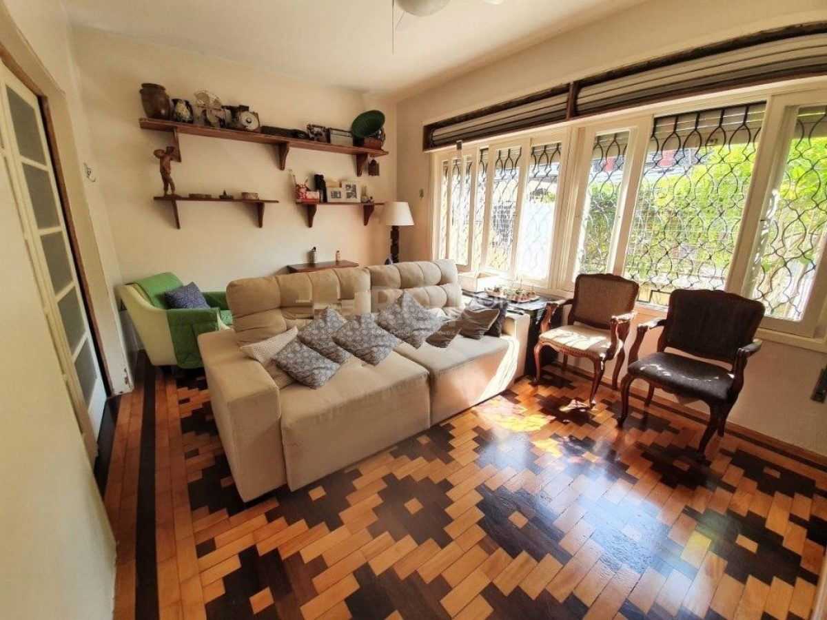 Apartamento à venda com 125m², 3 quartos, 1 suíte no bairro Rio Branco em Porto Alegre - Foto 1