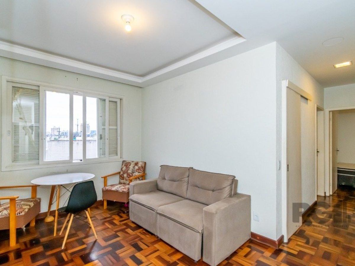 Apartamento à venda com 66m², 2 quartos no bairro Santa Cecília em Porto Alegre - Foto 1