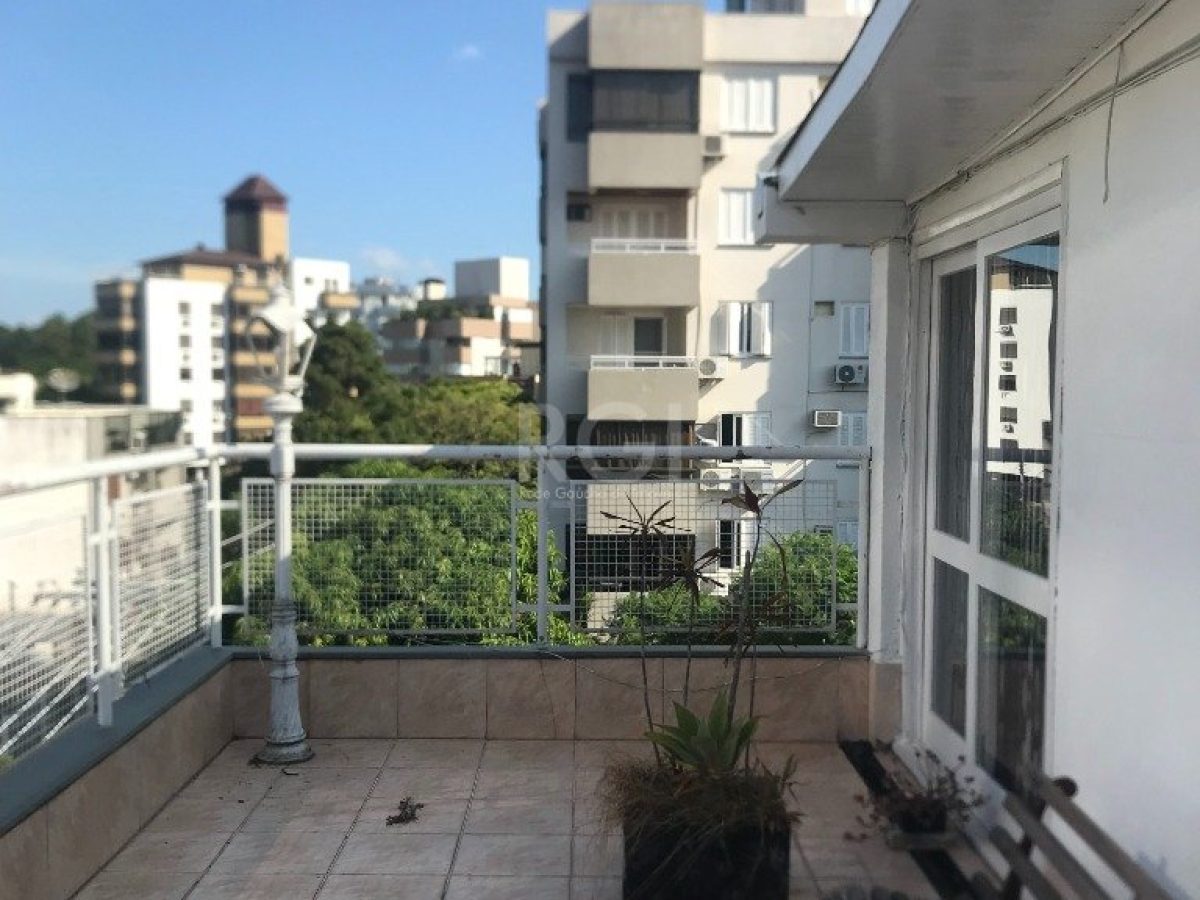 Cobertura à venda com 167m², 3 quartos, 2 vagas no bairro Passo d'Areia em Porto Alegre - Foto 1