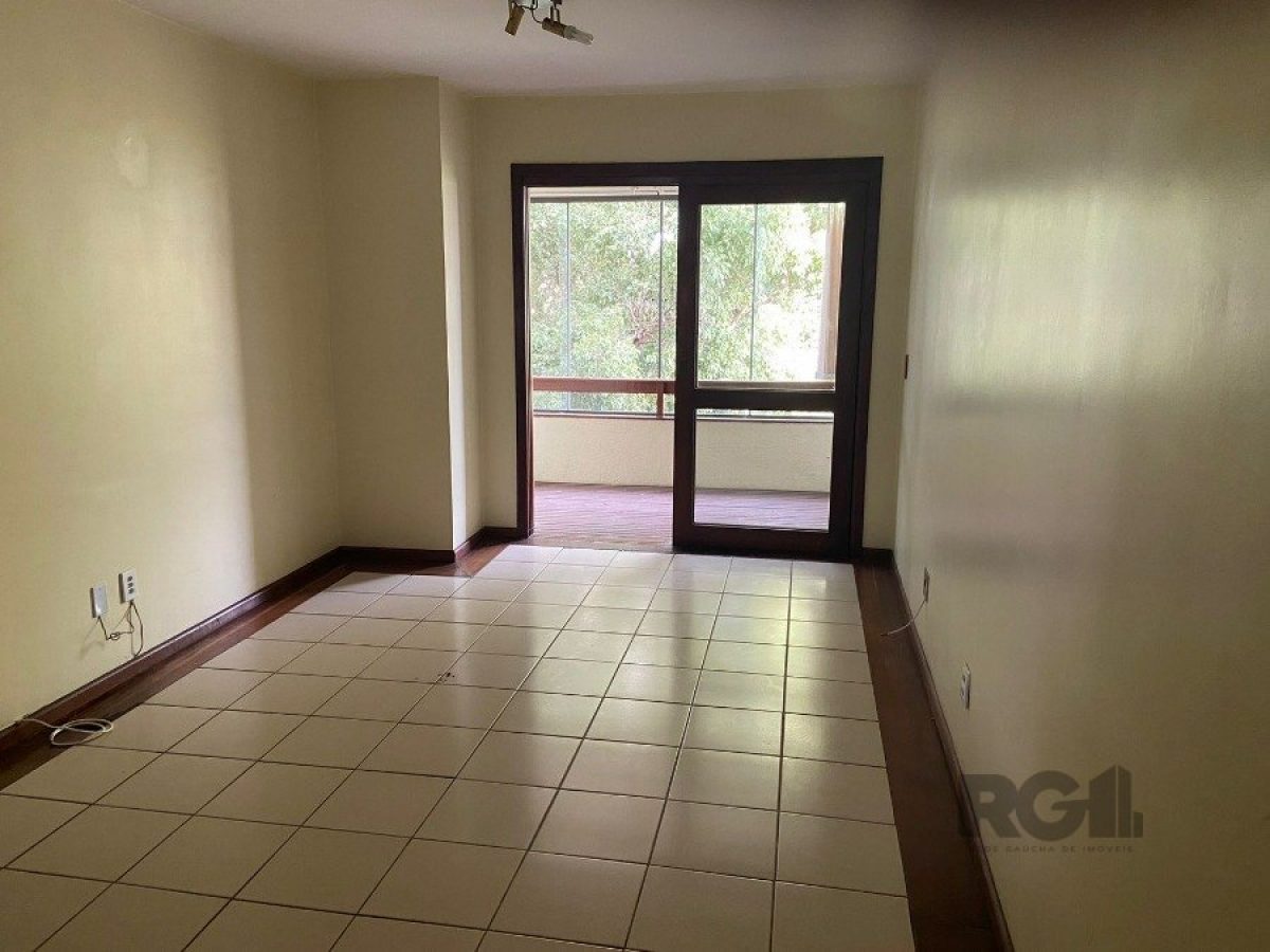 Apartamento à venda com 79m², 2 quartos, 1 vaga no bairro Partenon em Porto Alegre - Foto 1