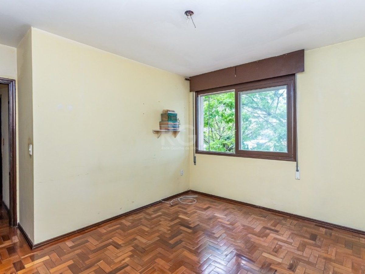 Apartamento à venda com 79m², 3 quartos, 1 vaga no bairro Vila Ipiranga em Porto Alegre - Foto 1