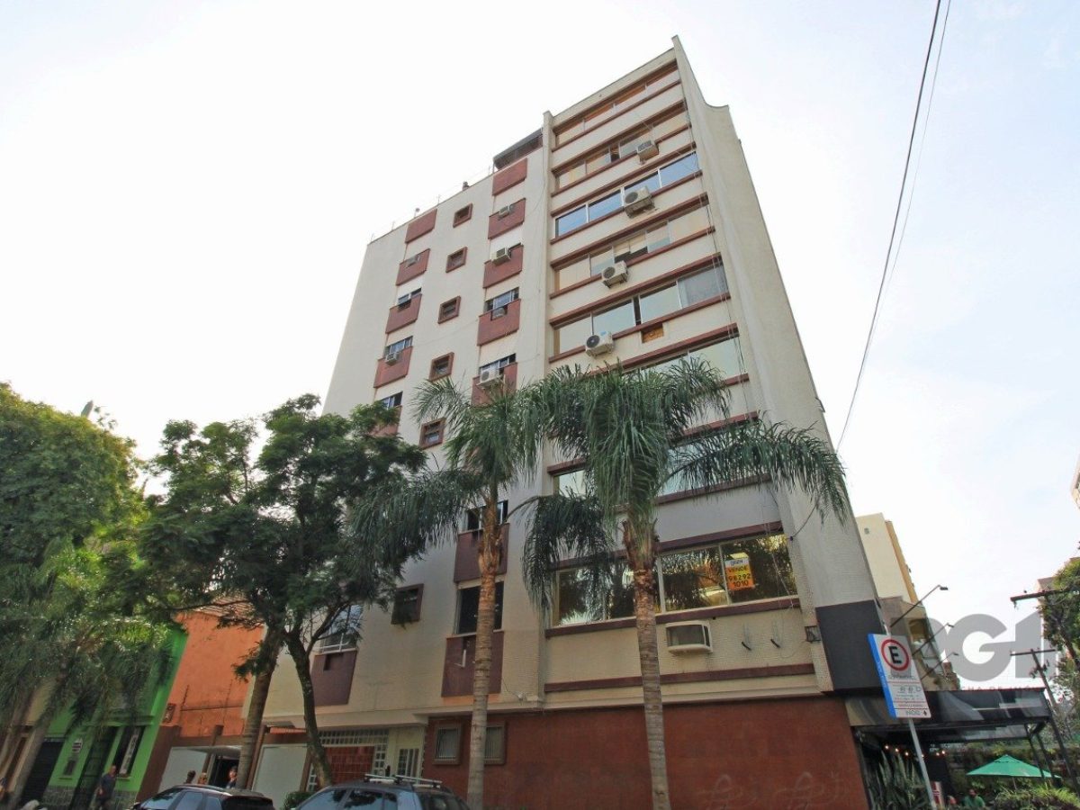 Apartamento à venda com 105m², 3 quartos, 1 suíte no bairro Farroupilha em Porto Alegre - Foto 1