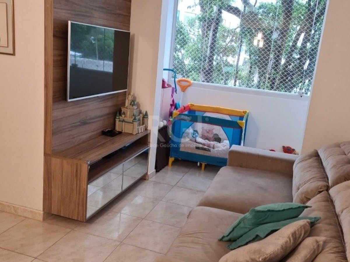 Apartamento à venda com 76m², 3 quartos, 1 suíte, 1 vaga no bairro Protásio Alves em Porto Alegre - Foto 1