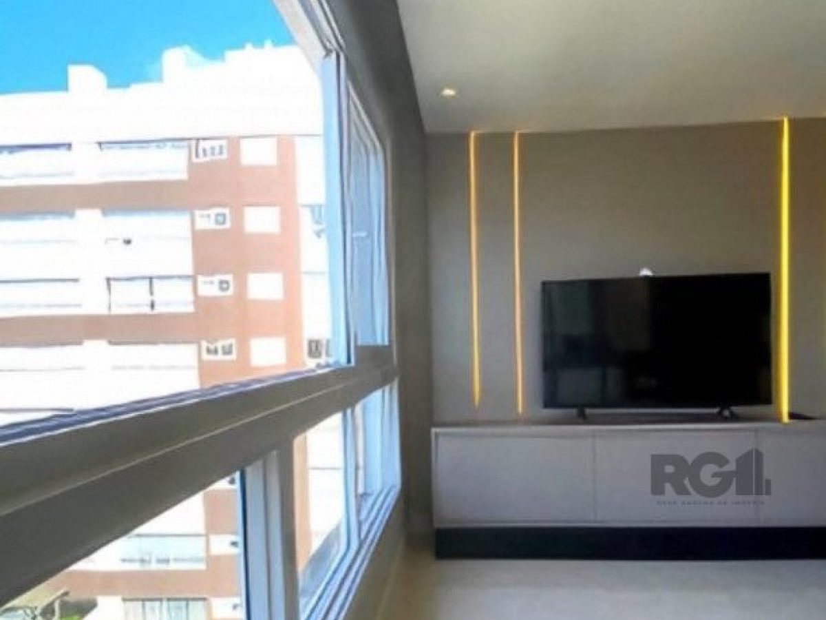 Apartamento à venda com 110m², 3 quartos, 1 suíte, 1 vaga no bairro Navegantes em Capão da Canoa - Foto 1