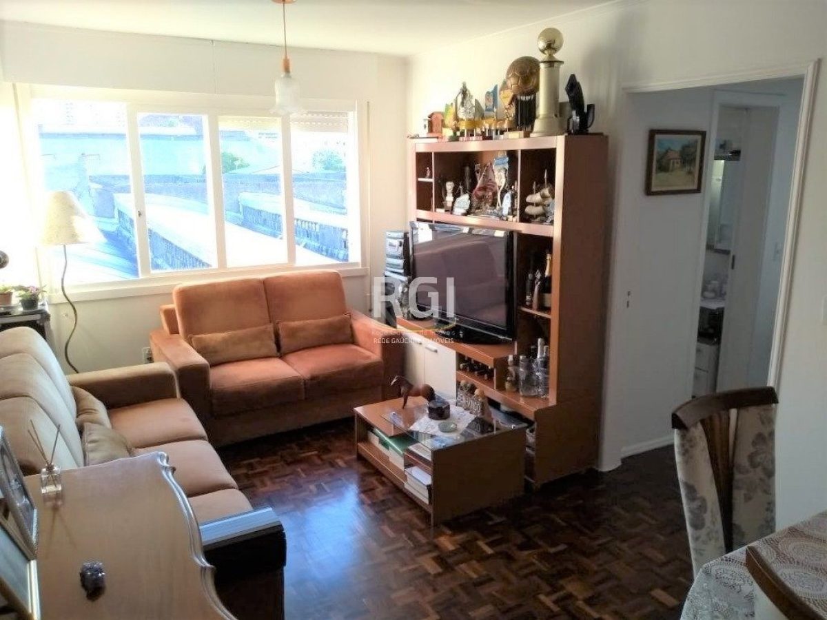 Apartamento à venda com 78m², 2 quartos no bairro Partenon em Porto Alegre - Foto 1