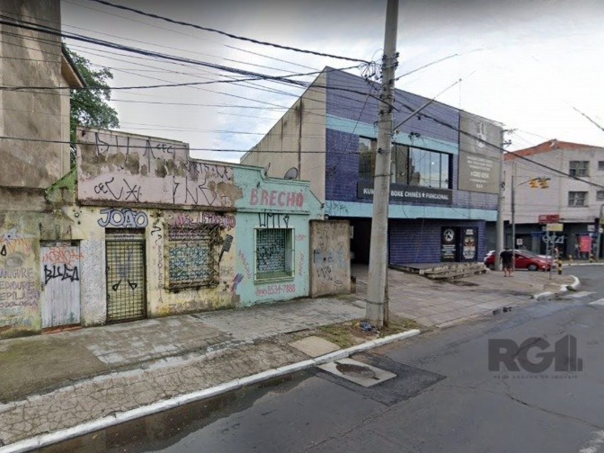 Casa à venda com 200m², 3 quartos no bairro Partenon em Porto Alegre - Foto 1