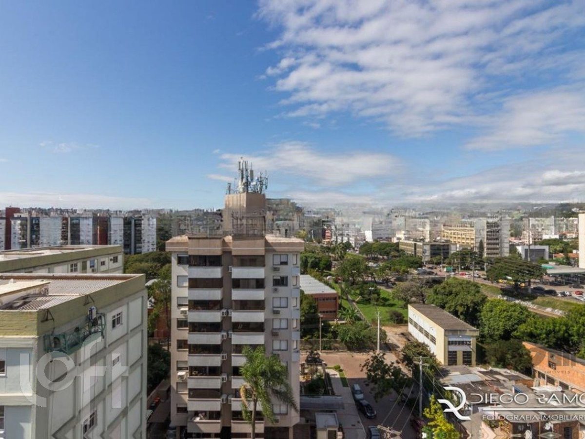 Apartamento à venda com 90m², 2 quartos, 1 suíte, 2 vagas no bairro Menino Deus em Porto Alegre - Foto 1