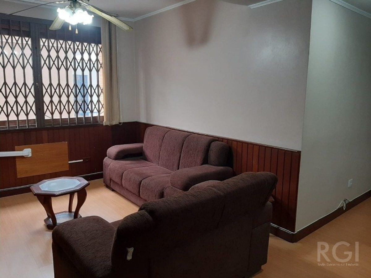 Apartamento à venda com 103m², 3 quartos, 1 suíte, 1 vaga no bairro Petrópolis em Porto Alegre - Foto 1