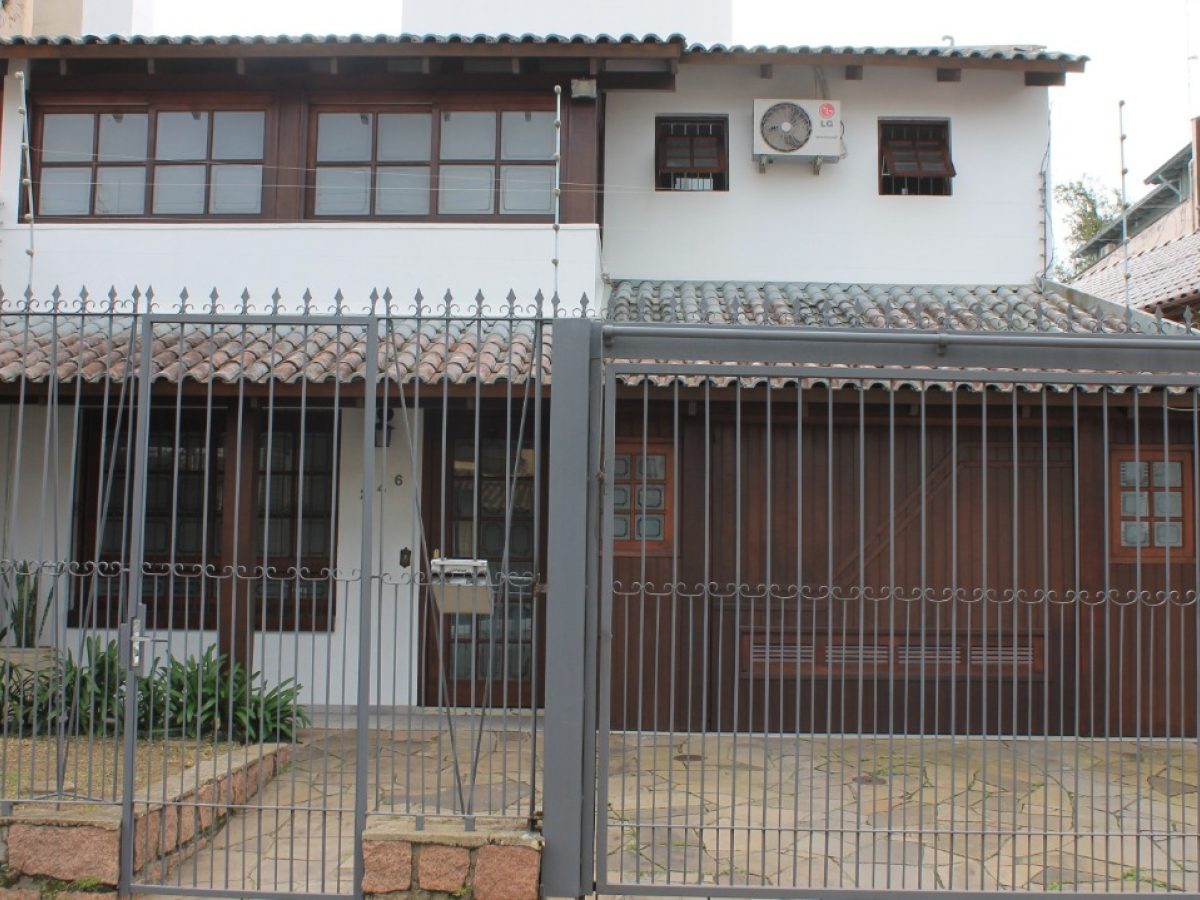 Casa à venda com 180m², 3 quartos, 1 suíte, 2 vagas no bairro Ipanema em Porto Alegre - Foto 1