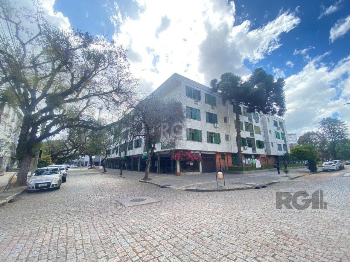 Apartamento à venda com 126m², 3 quartos, 1 vaga no bairro Santana em Porto Alegre - Foto 1