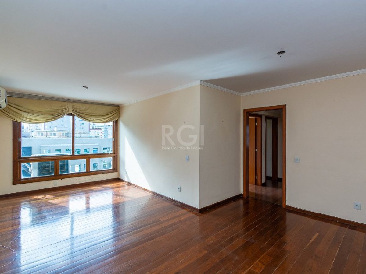 Apartamento à venda com 125m², 3 quartos, 1 suíte, 1 vaga no bairro Rio Branco em Porto Alegre - Foto 1