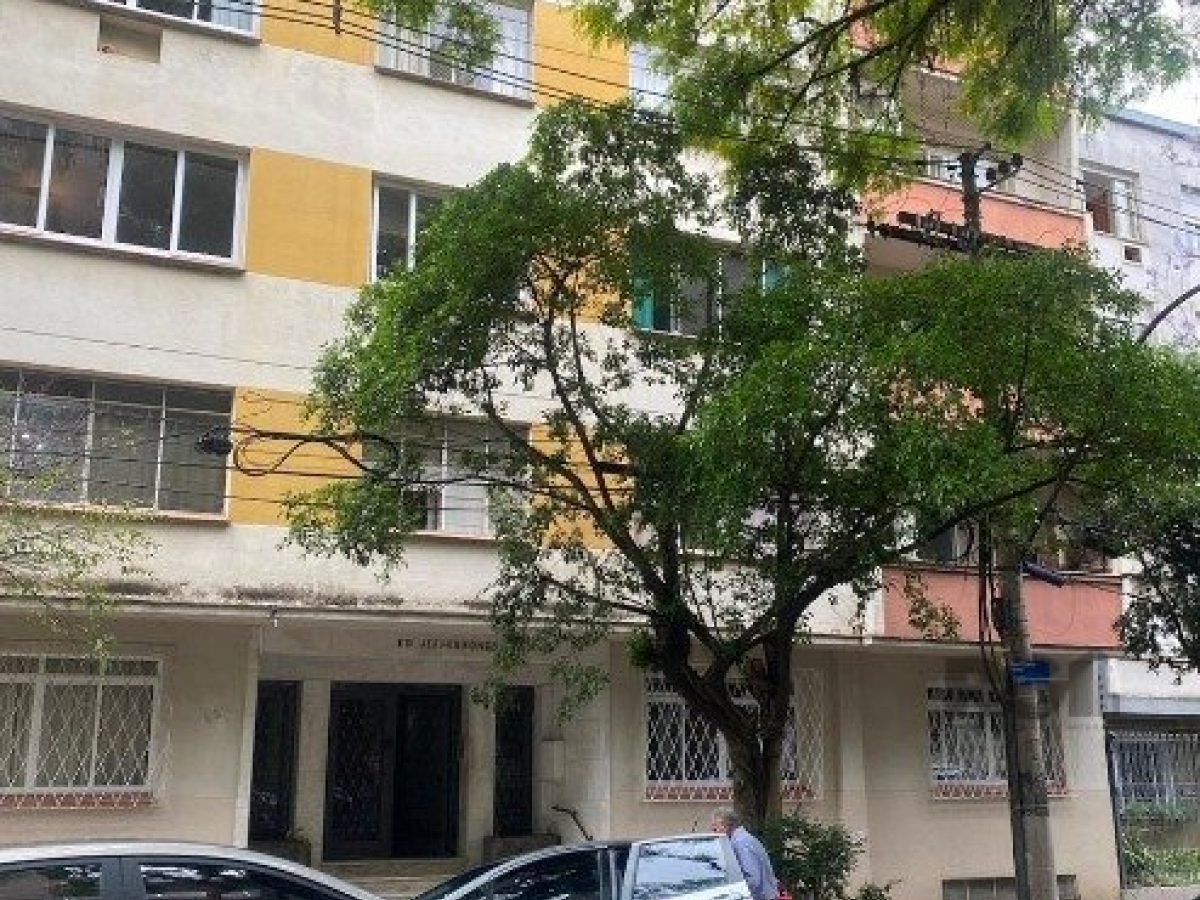 Apartamento à venda com 164m², 3 quartos, 1 suíte no bairro Independência em Porto Alegre - Foto 1