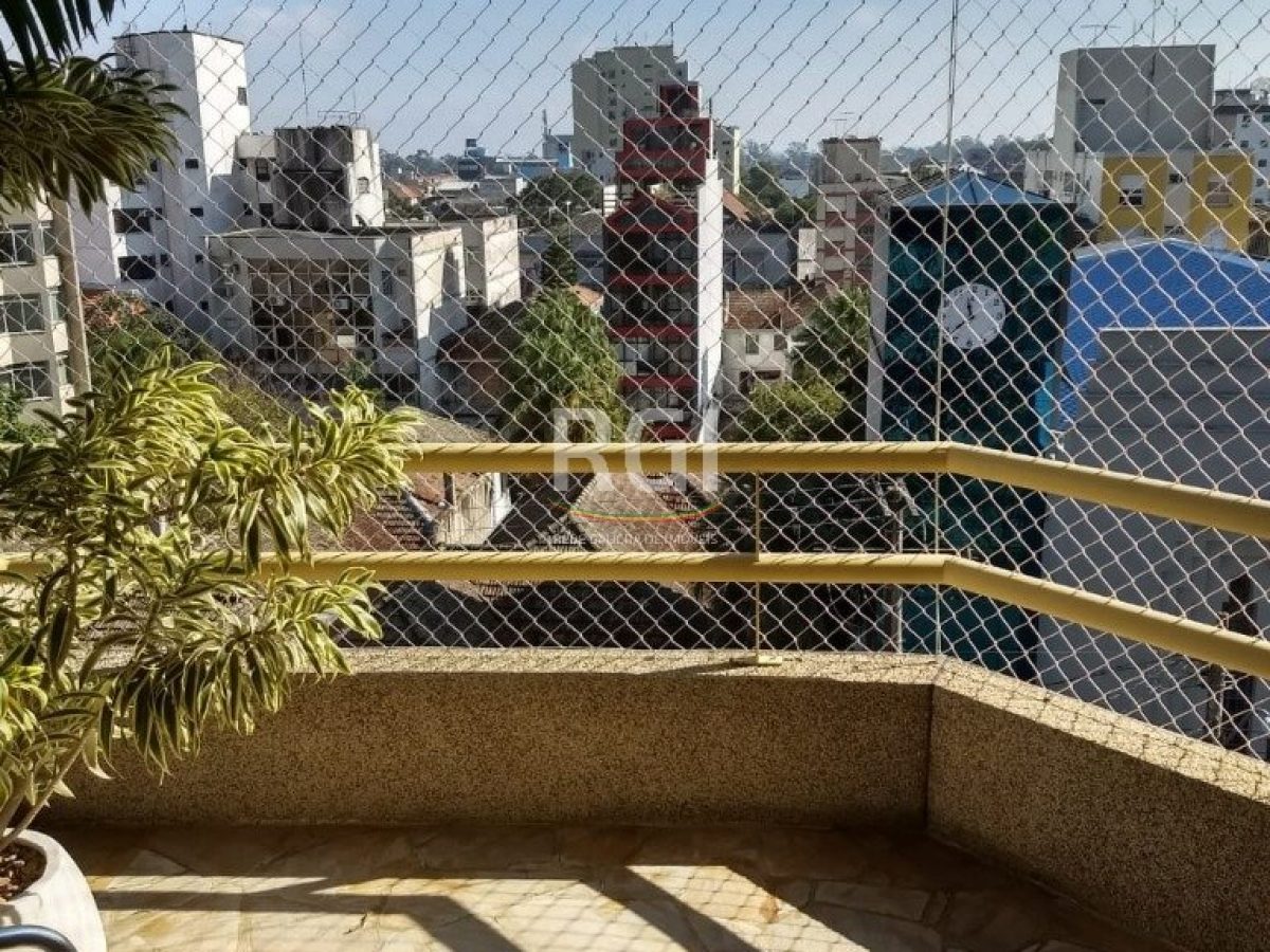 Cobertura à venda com 299m², 3 quartos, 1 suíte, 2 vagas no bairro Higienópolis em Porto Alegre - Foto 1