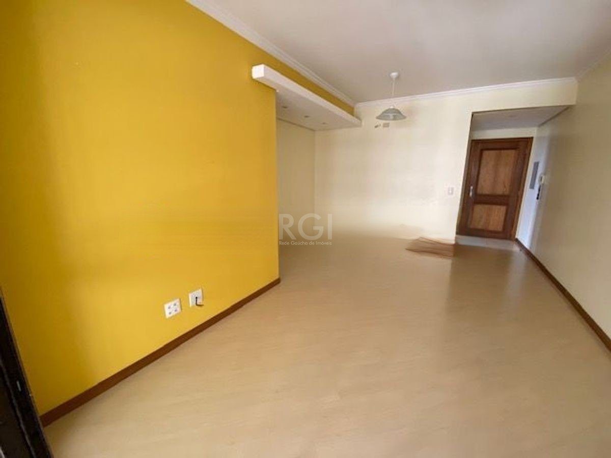 Apartamento à venda com 92m², 3 quartos, 1 suíte, 2 vagas no bairro Petrópolis em Porto Alegre - Foto 1