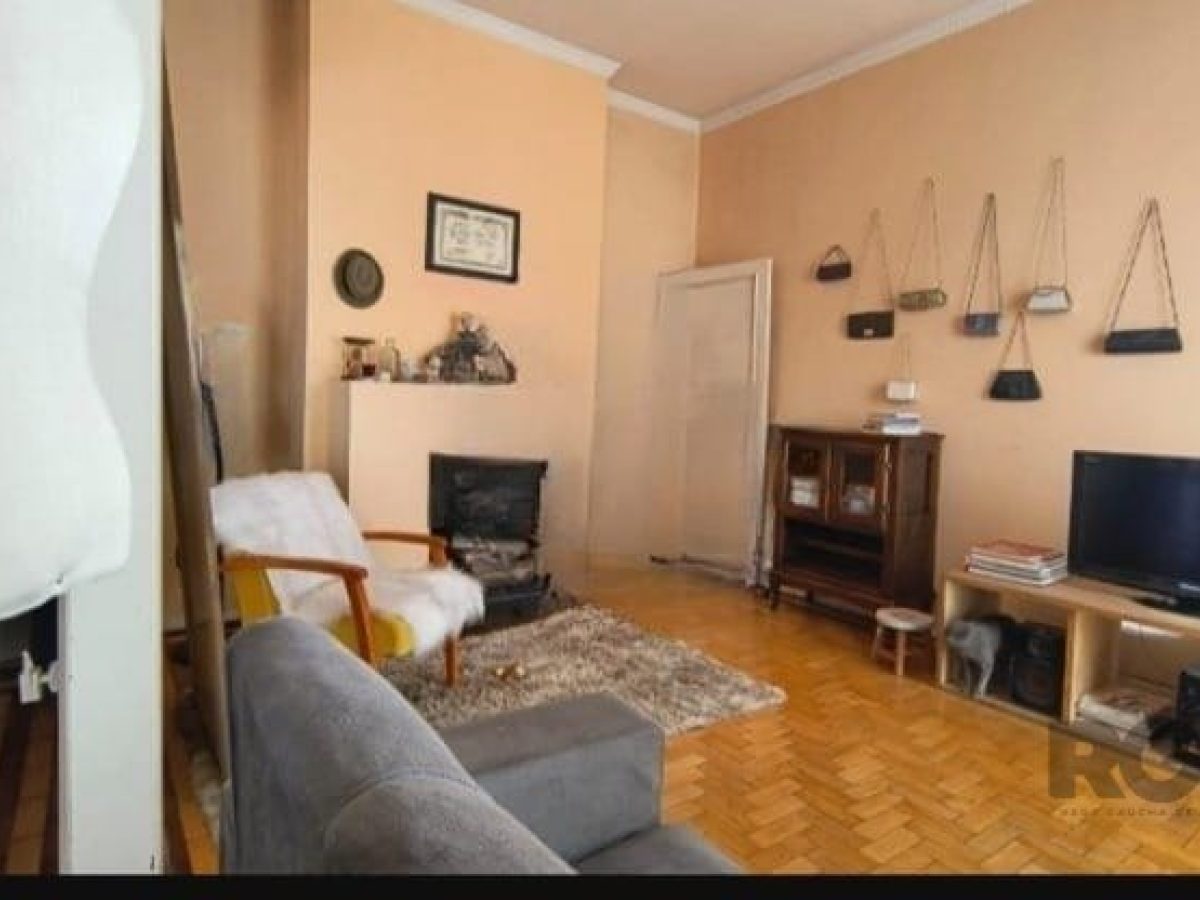 Apartamento à venda com 112m², 3 quartos, 1 suíte no bairro Floresta em Porto Alegre - Foto 1