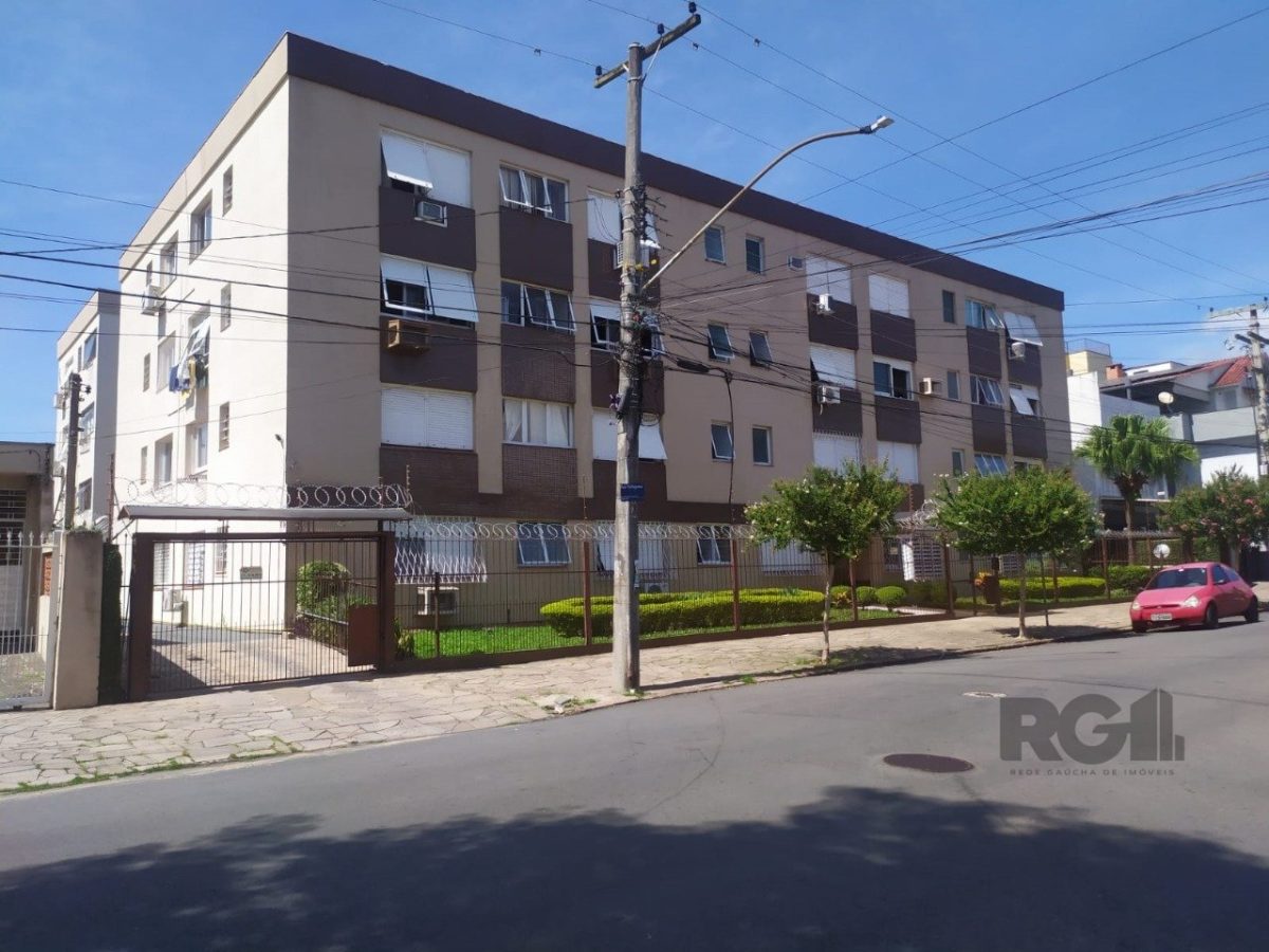 Apartamento à venda com 68m², 2 quartos, 1 vaga no bairro Partenon em Porto Alegre - Foto 1