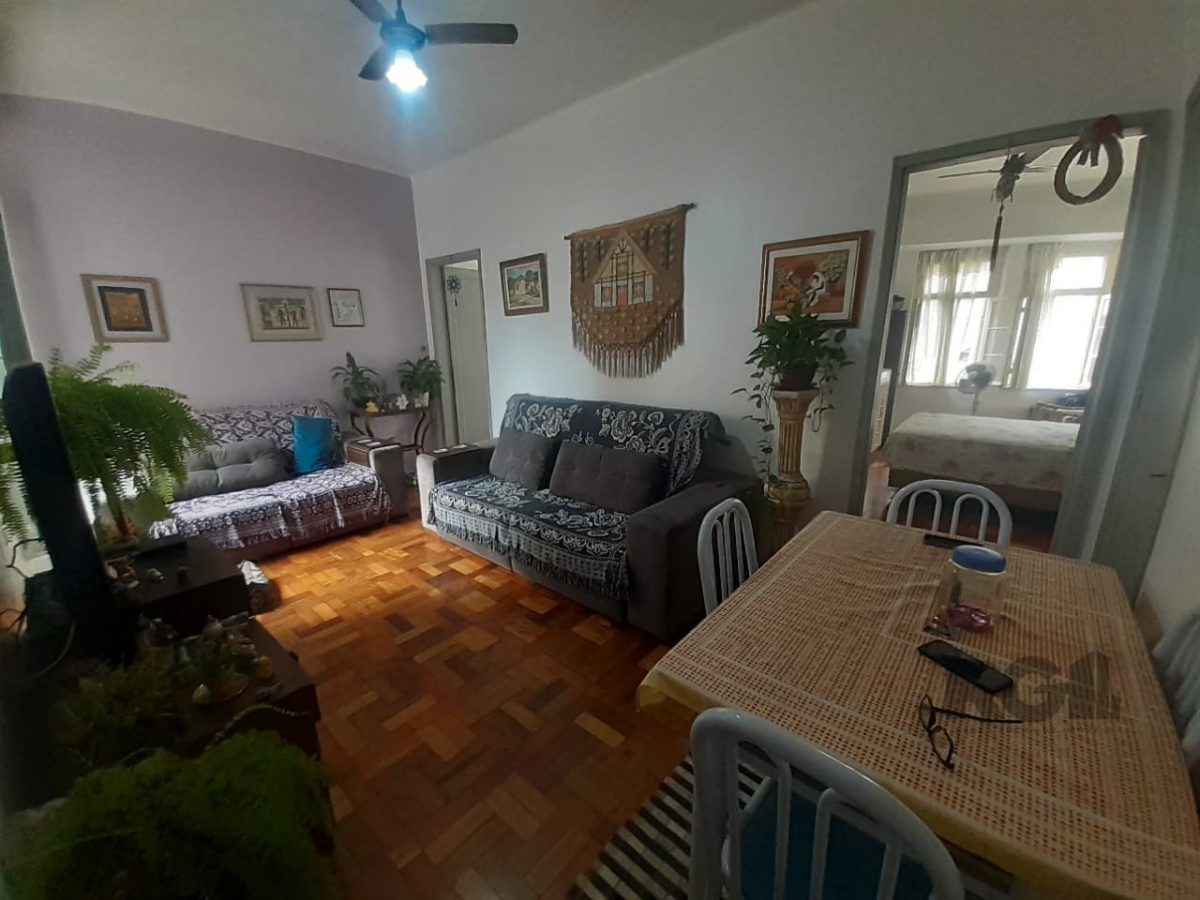 Apartamento à venda com 53m², 2 quartos no bairro Floresta em Porto Alegre - Foto 1