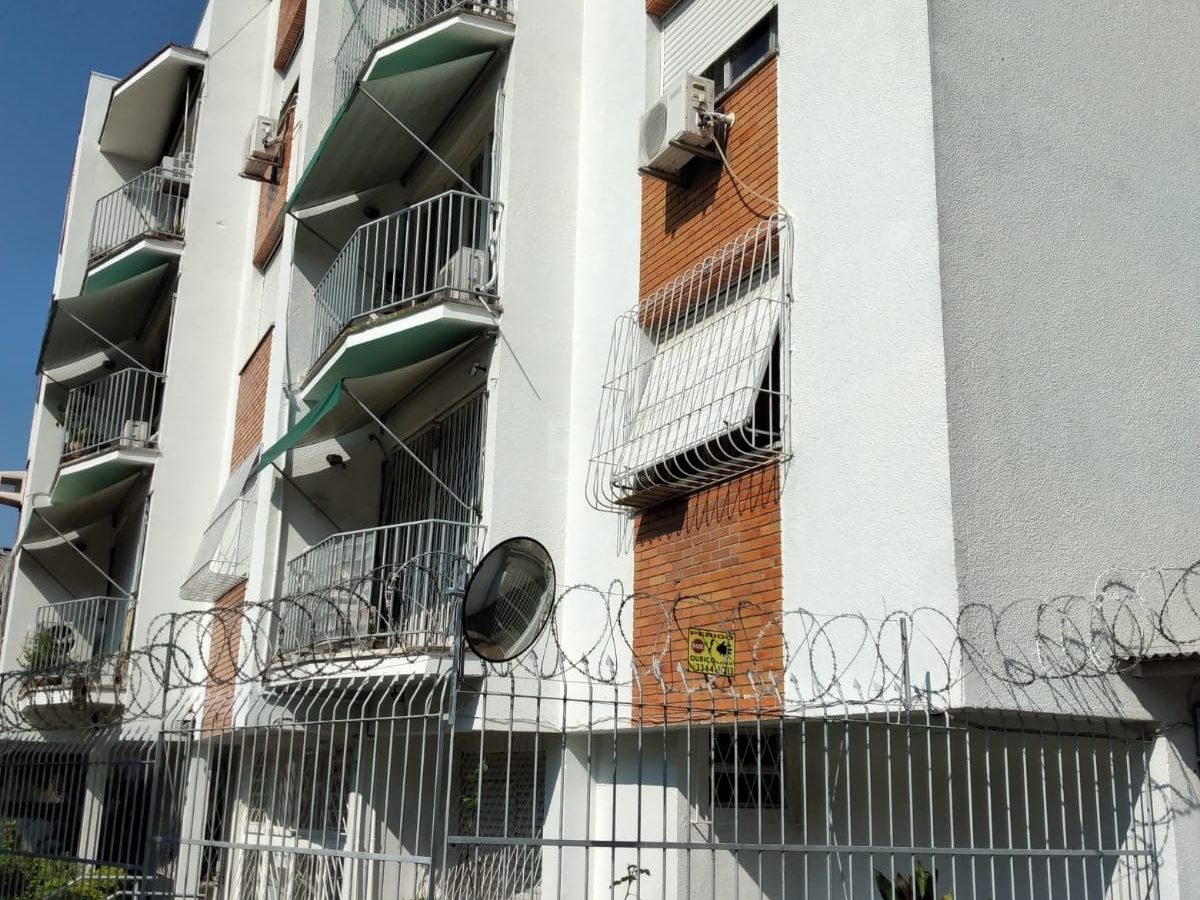 Apartamento à venda com 69m², 2 quartos, 1 vaga no bairro Santo Antônio em Porto Alegre - Foto 1