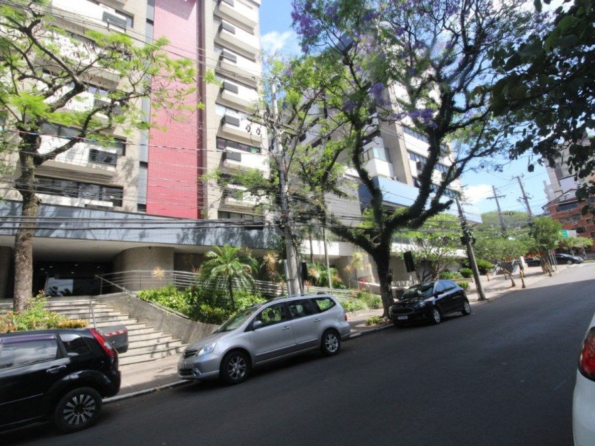 Conjunto/Sala à venda no bairro Três Figueiras em Porto Alegre - Foto 1