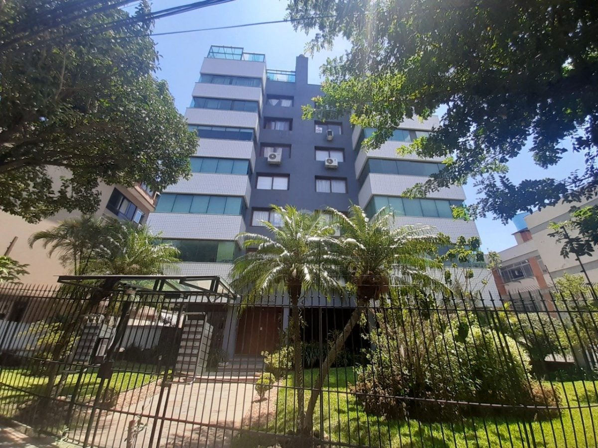 Cobertura à venda com 281m², 3 quartos, 1 suíte, 2 vagas no bairro Cristo Redentor em Porto Alegre - Foto 1