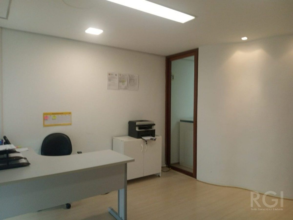 Conjunto/Sala à venda com 97m² no bairro Mont Serrat em Porto Alegre - Foto 1