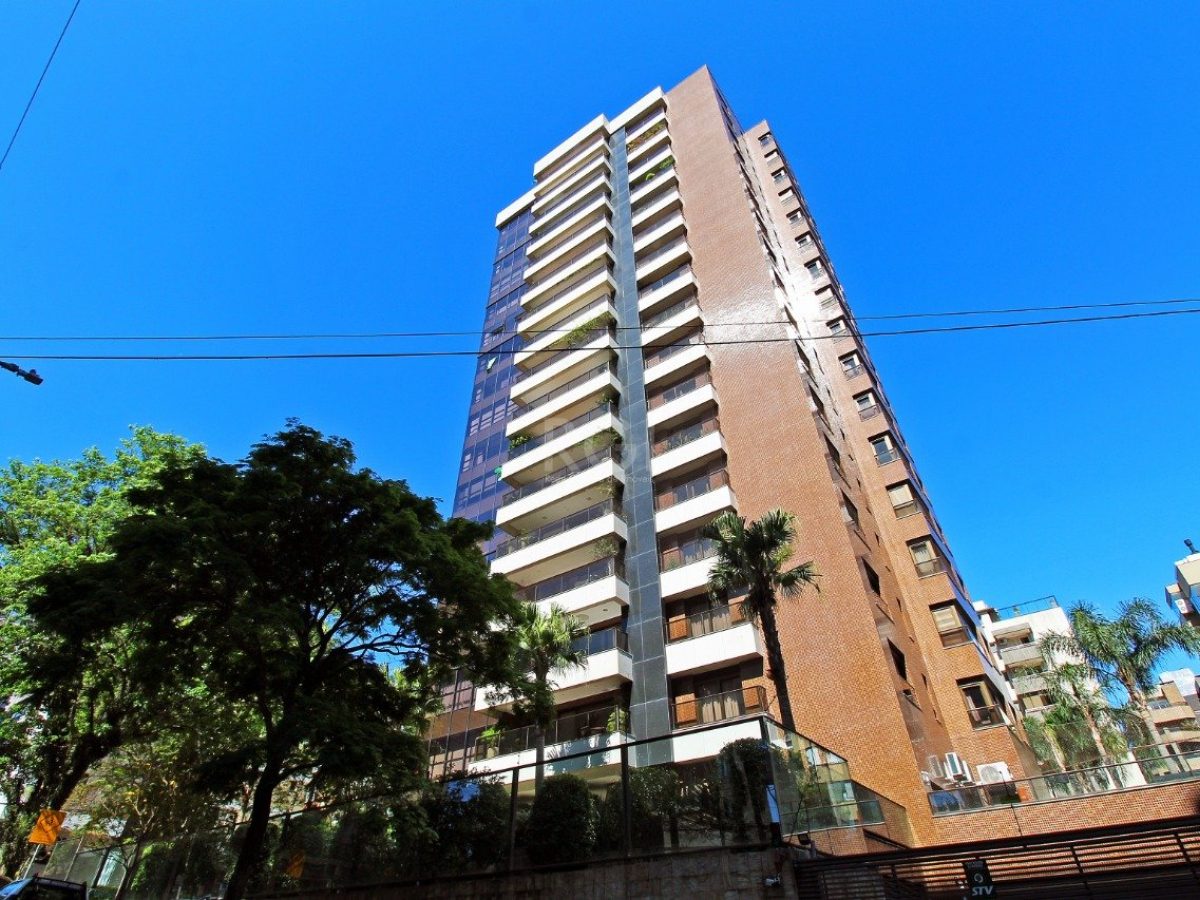 Apartamento à venda com 261m², 3 quartos, 3 suítes, 4 vagas no bairro Petrópolis em Porto Alegre - Foto 1