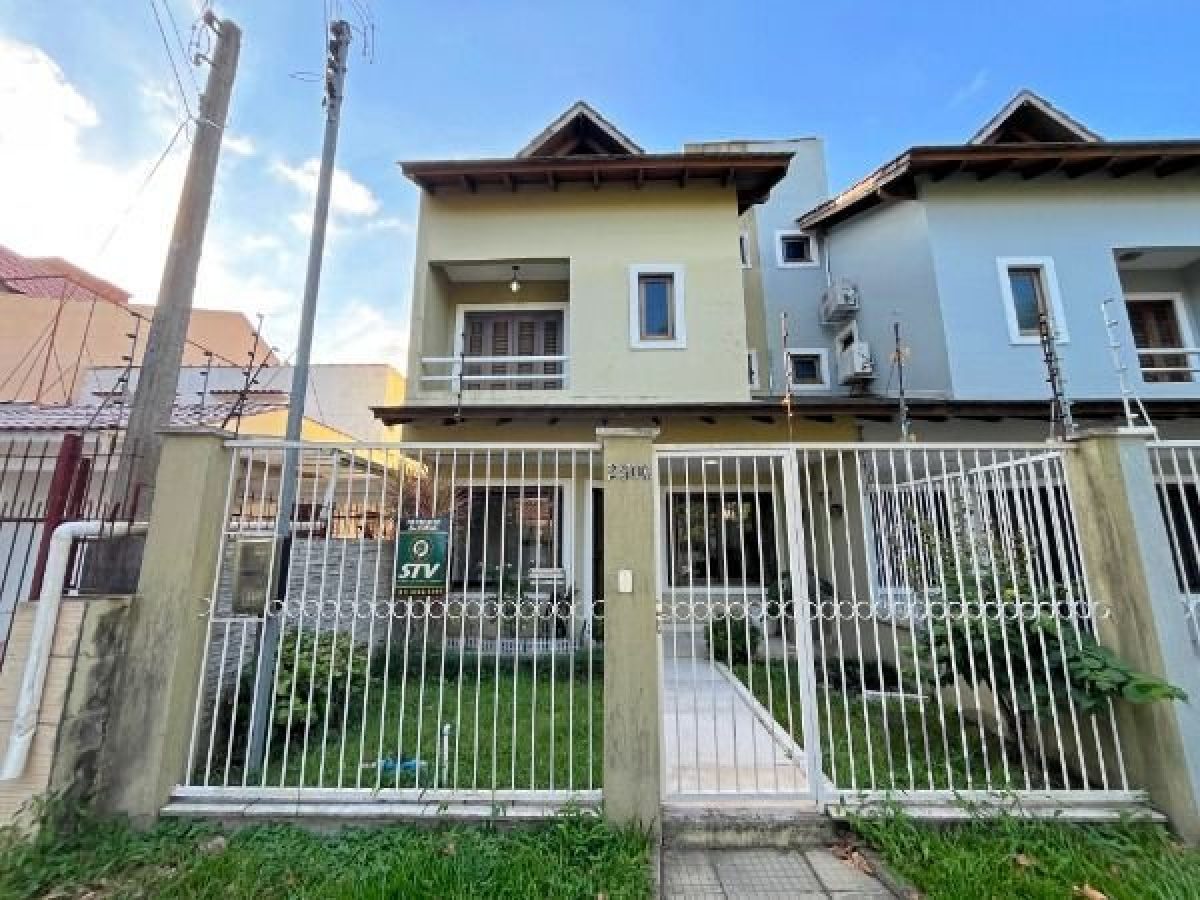 Casa à venda com 158m², 3 quartos, 1 suíte, 2 vagas no bairro Tristeza em Porto Alegre - Foto 1