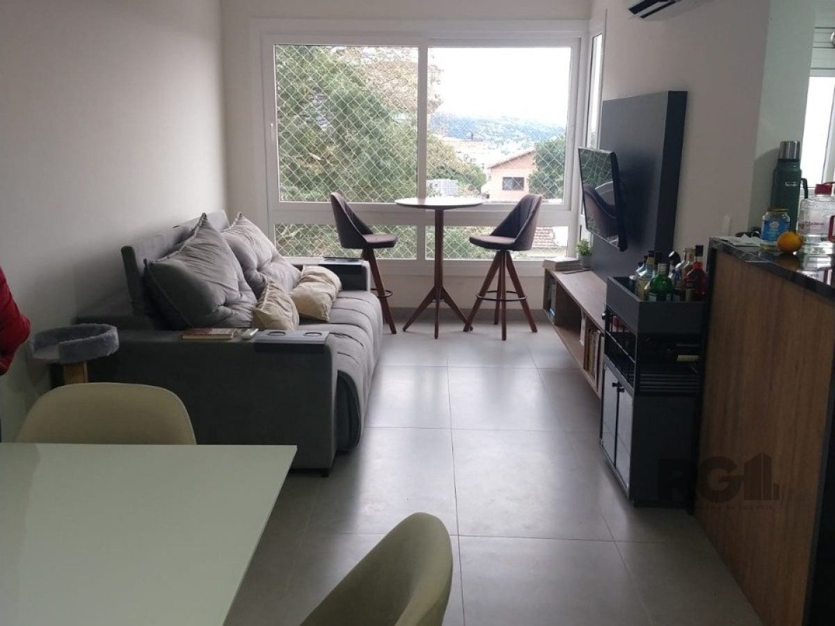 Apartamento à venda com 69m², 2 quartos, 1 suíte, 2 vagas no bairro Santo Antônio em Porto Alegre - Foto 1