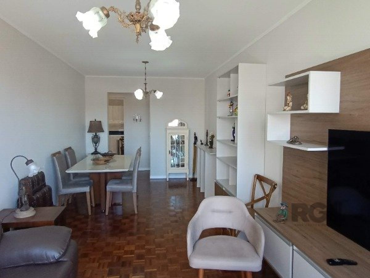 Apartamento à venda com 106m², 3 quartos, 1 suíte, 1 vaga no bairro Menino Deus em Porto Alegre - Foto 1