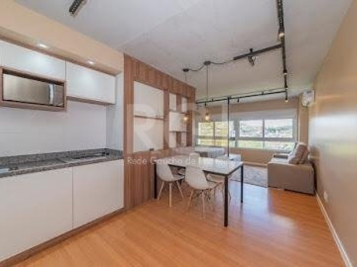 Apartamento à venda com 44m², 1 quarto, 1 suíte, 1 vaga no bairro Partenon em Porto Alegre - Foto 1